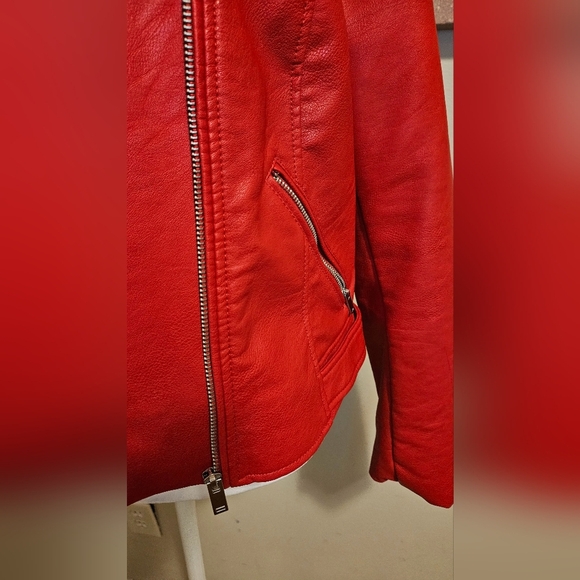 ZARA TRAFALUC Red Moto faux leather jacket. Size XL - Picture 9 of 16
